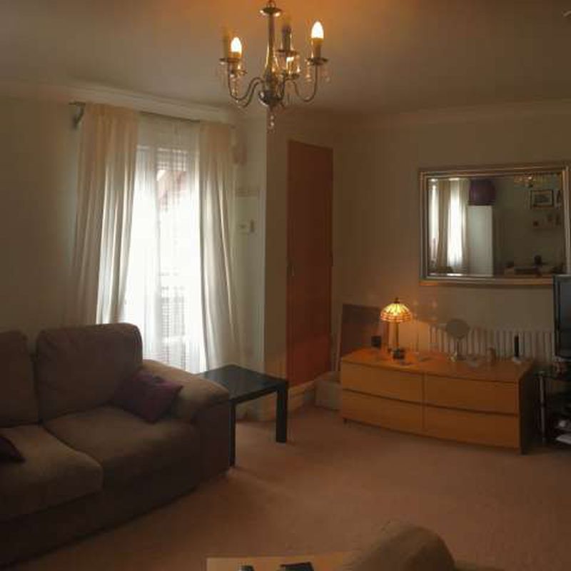 Room in shared apartment in London Poverest