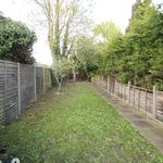 Rent 3 bedroom house in Staines-upon-Thames