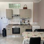 Affitto 3 camera appartamento di 80 m² in Taranto