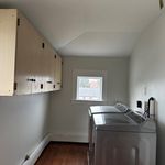 Rent 3 bedroom apartment of 130 m² in Taunton