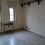 Affitto 4 camera appartamento di 80 m² in Avezzano