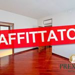 Affitto 4 camera appartamento di 128 m² in Reggio di Calabria