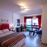 Rent 2 bedroom apartment of 125 m² in Marbella