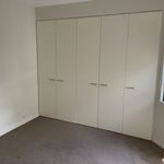 Rent 2 bedroom apartment in Docklands