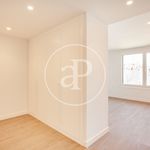 Rent 4 bedroom apartment of 200 m² in Alcobendas