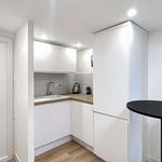 Rent 4 bedroom apartment of 73 m² in Croissy-sur-Seine
