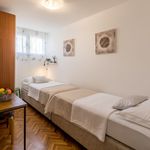 Najam 2 spavaće sobe stan od 64 m² u Split