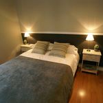 Rent 5 bedroom apartment of 165 m² in Barcelona