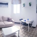 Rent a room of 75 m² in Sevilla