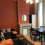 Rent 1 bedroom apartment of 35 m² in Bordeaux