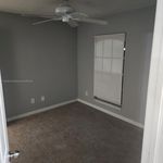 Rent 3 bedroom apartment in Cape Coral