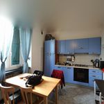 Affitto 2 camera appartamento di 78 m² in Genova