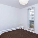 Rent 5 bedroom apartment of 76 m² in Berlin