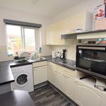 Rent 2 bedroom flat in Colchester