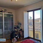 Affitto 4 camera appartamento di 80 m² in Firenze