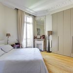 Rent 3 bedroom apartment of 156 m² in Paris