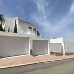 Rent 4 bedroom house of 140 m² in Rojales