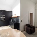 Rent 3 bedroom apartment of 93 m² in Budapest