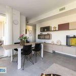 Affitto 4 camera casa di 132 m² in Milano