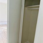 Rent 1 bedroom apartment of 700 m² in Miami