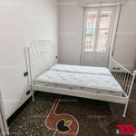 Affitto 4 camera appartamento di 130 m² in Genova