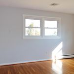 Rent 3 bedroom house of 187 m² in Wilmington
