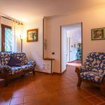 Rent 4 bedroom house of 225 m² in Minturno
