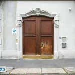 Rent 1 bedroom house of 65 m² in Milano