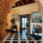Rent 7 bedroom house of 1350 m² in Marbella