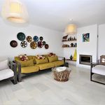 Alquilo 4 dormitorio casa de 176 m² en Estepona