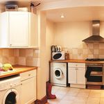 Rent 4 bedroom flat in Plymouth