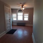 Rent 2 bedroom apartment of 3858 m² in Hartford