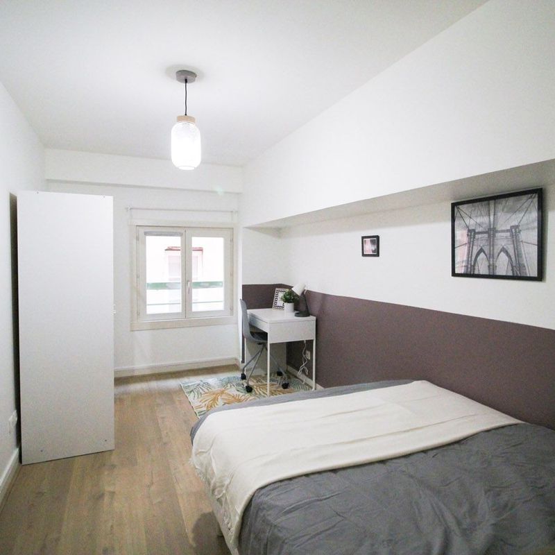 Co-living: 12m² room, fully furnished.