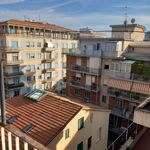 Rent 5 bedroom house of 160 m² in Pescara