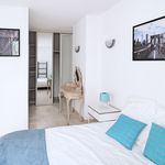Louez une chambre de 70 m² à Paris
