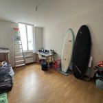 Rent 3 bedroom apartment of 75 m² in Saint-Vivien-de-Médoc