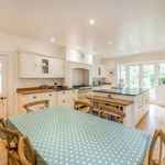 Rent 5 bedroom house in Sevenoaks