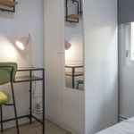 Rent a room of 61 m² in Alcalá de Henares