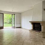 Rent 4 bedroom house of 94 m² in Genas