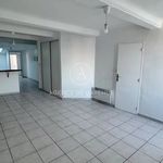 Rent 4 bedroom apartment of 92 m² in SUR MER