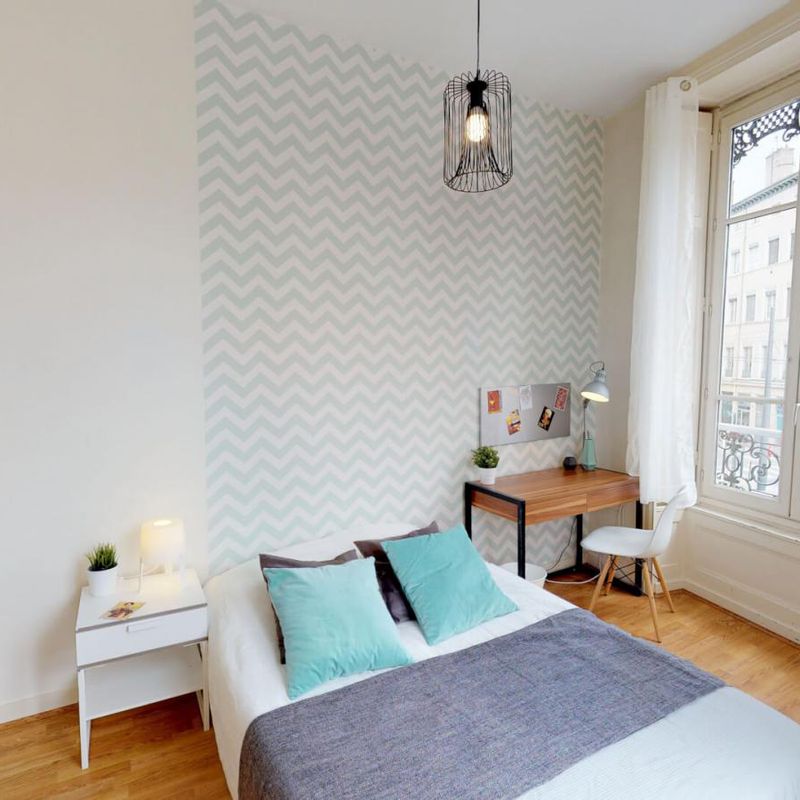 Nice double bedroom in Vaise Lyon 9ème