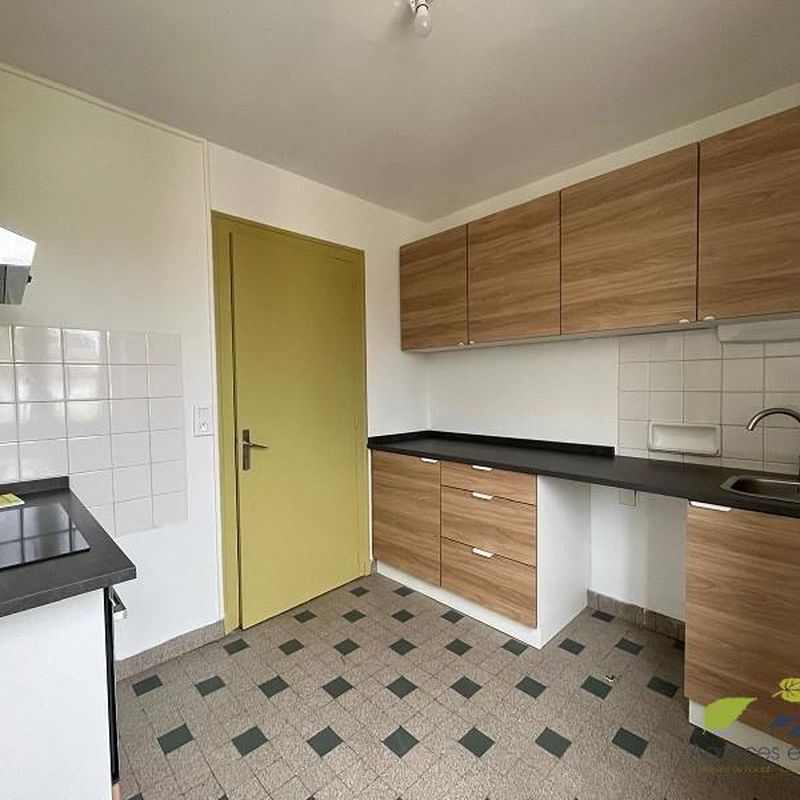 Appartement 4 pièces - 71m² - ST LEONARD DE NOBLAT Saint-Léonard-de-Noblat