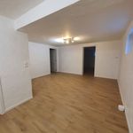 Rent 5 bedroom house of 610 m² in Waterloo