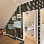 Rent 6 bedroom house of 263 m² in Woluwe-Saint-Pierre