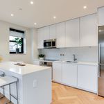 Rent 1 bedroom apartment of 69 m² in Washington