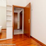 Affitto 2 camera appartamento di 57 m² in Ivrea