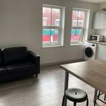 Rent 4 bedroom apartment in Stoke-on-Trent