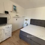 Najam 3 spavaće sobe stan od 87 m² u Split