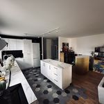 Appartement de 86 m² avec 3 chambre(s) en location à Courbevoie