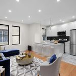 4 bedroom apartment of 355 sq. ft in New York